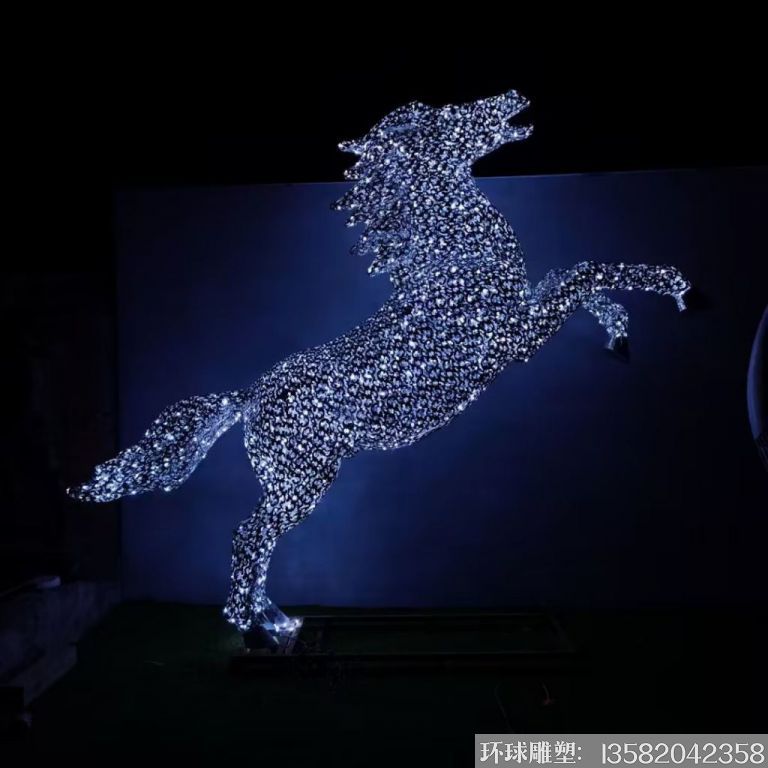 不銹鋼大型鏤空馬雕塑2